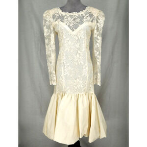 Evenings by Pantagis Gown Womens 4 Ivory Lace Dress Lined Bubble Hem Vintage 80s